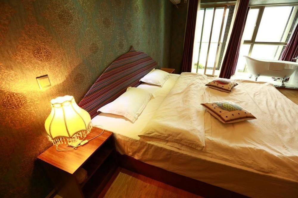 Yawei Apartment Hotel Kunming Exterior photo